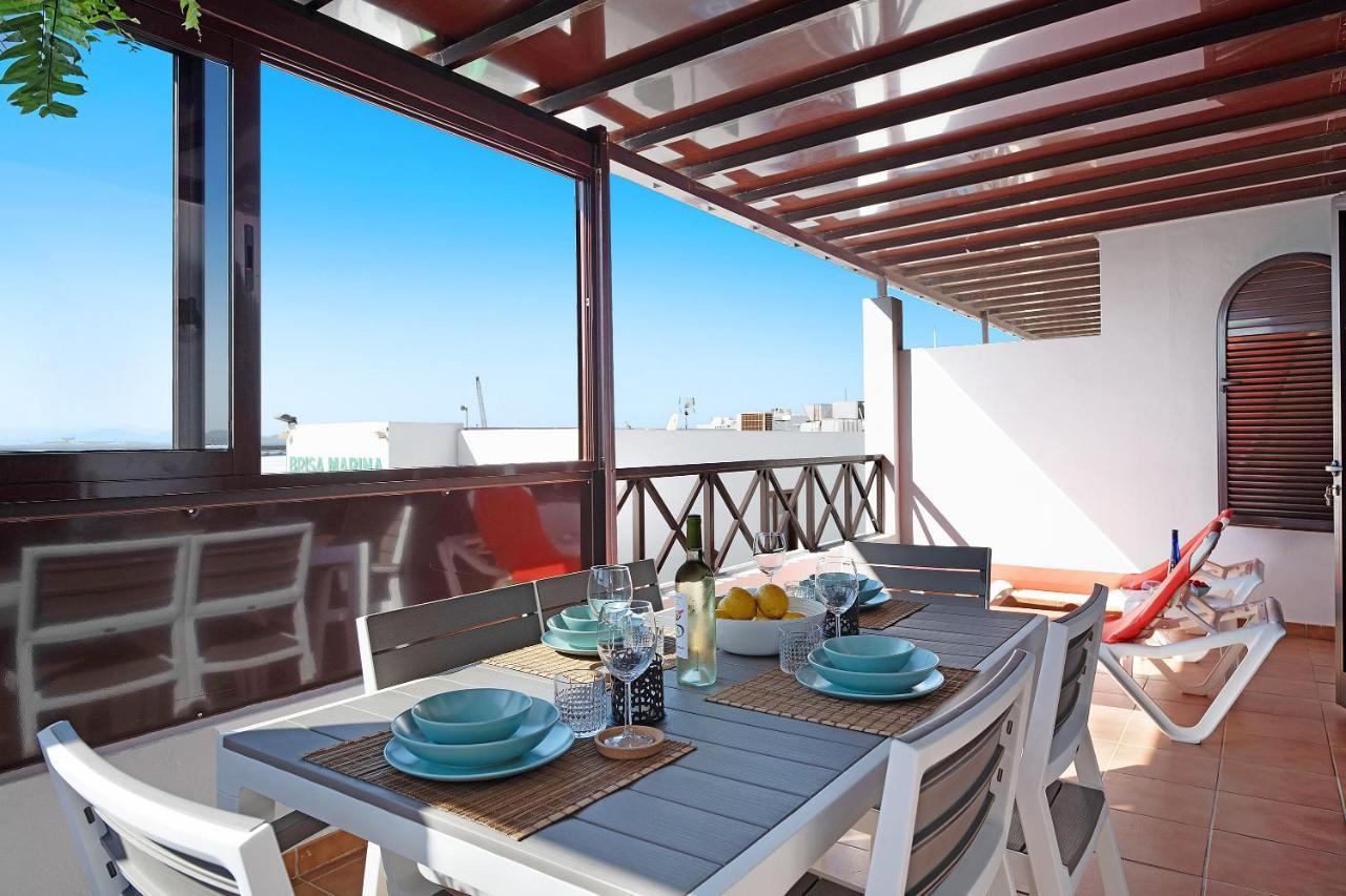 Apartamentos La Estrella III Playa Blanca  Exteriör bild